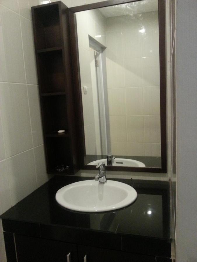 New Asta Graha Guesthouse جيمباران المظهر الخارجي الصورة