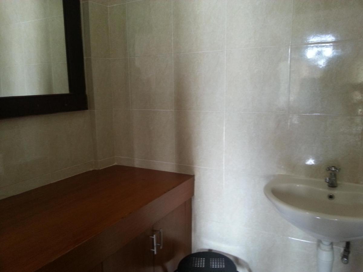 New Asta Graha Guesthouse جيمباران المظهر الخارجي الصورة